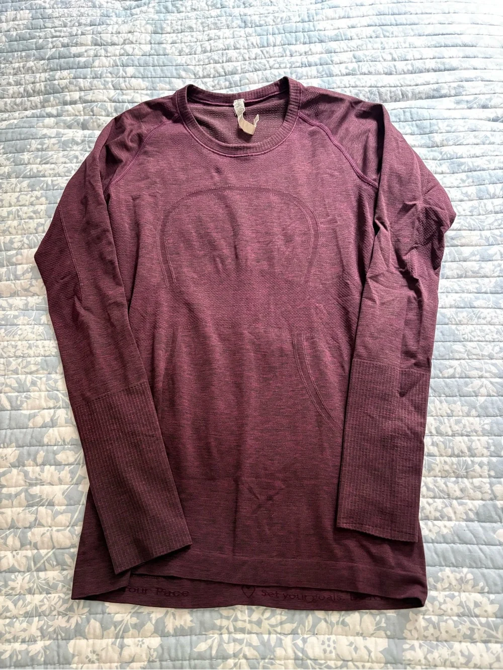 Lululemon Swiftly Tech Long Sleeve - Picture 1 of 3